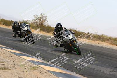 media/Apr-10-2022-SoCal Trackdays (Sun) [[f104b12566]]/Turn 3 Inside (1150am)/